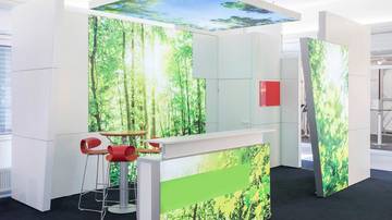 LightWall EXPO Beispiel Messestand isyWALL 120 LED | EXPO Showroom