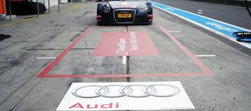 Bodenmarkierung Audi